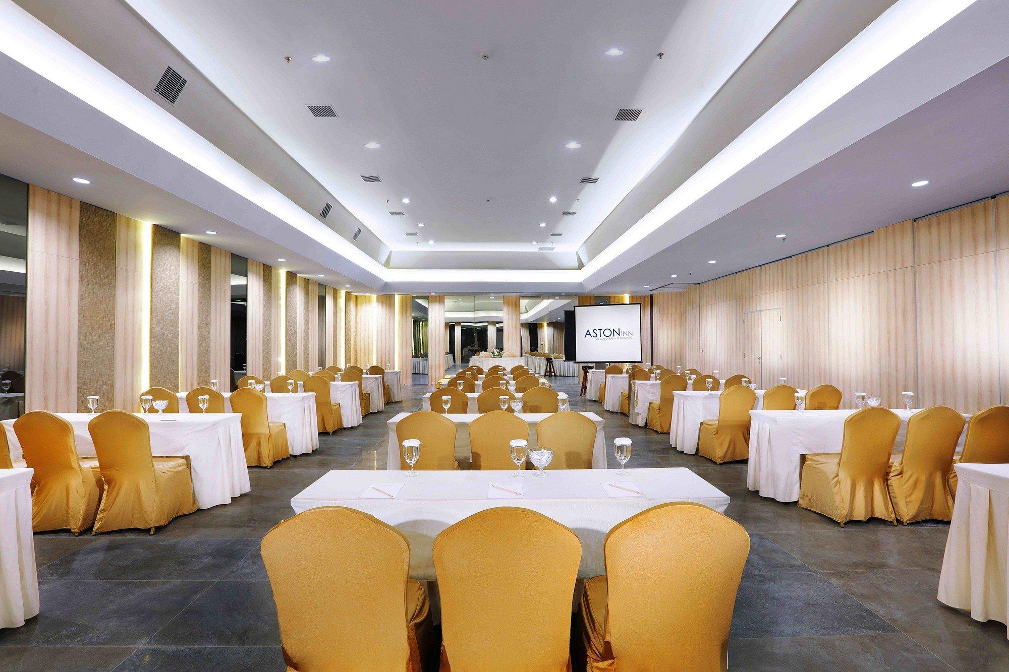 Aston Inn Pandanaran Semarang Eksteriør billede