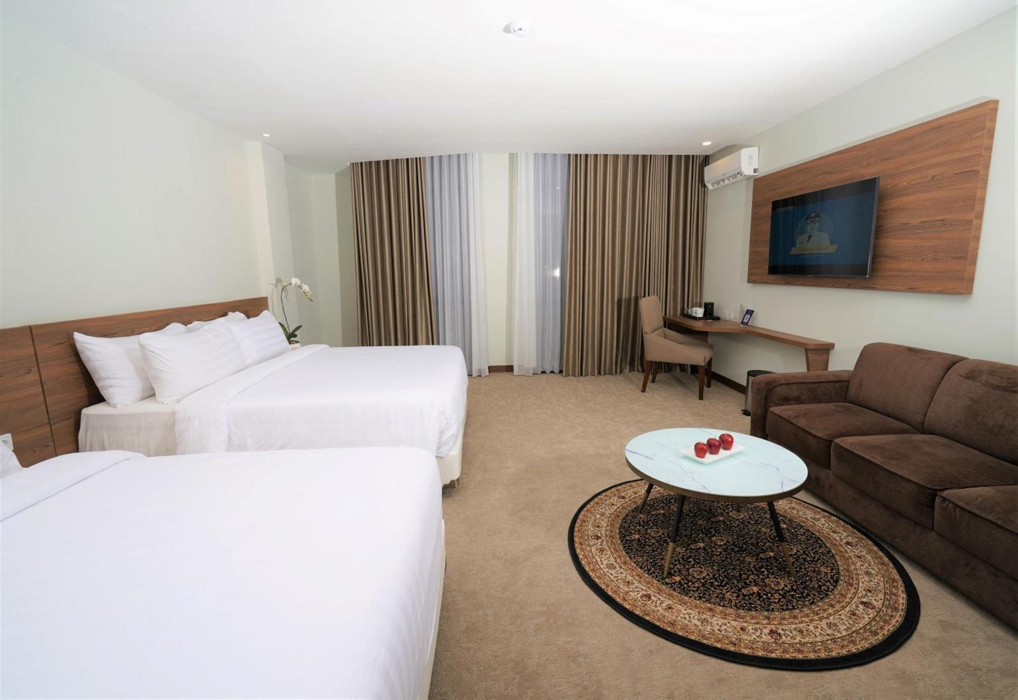 Aston Inn Pandanaran Semarang Eksteriør billede